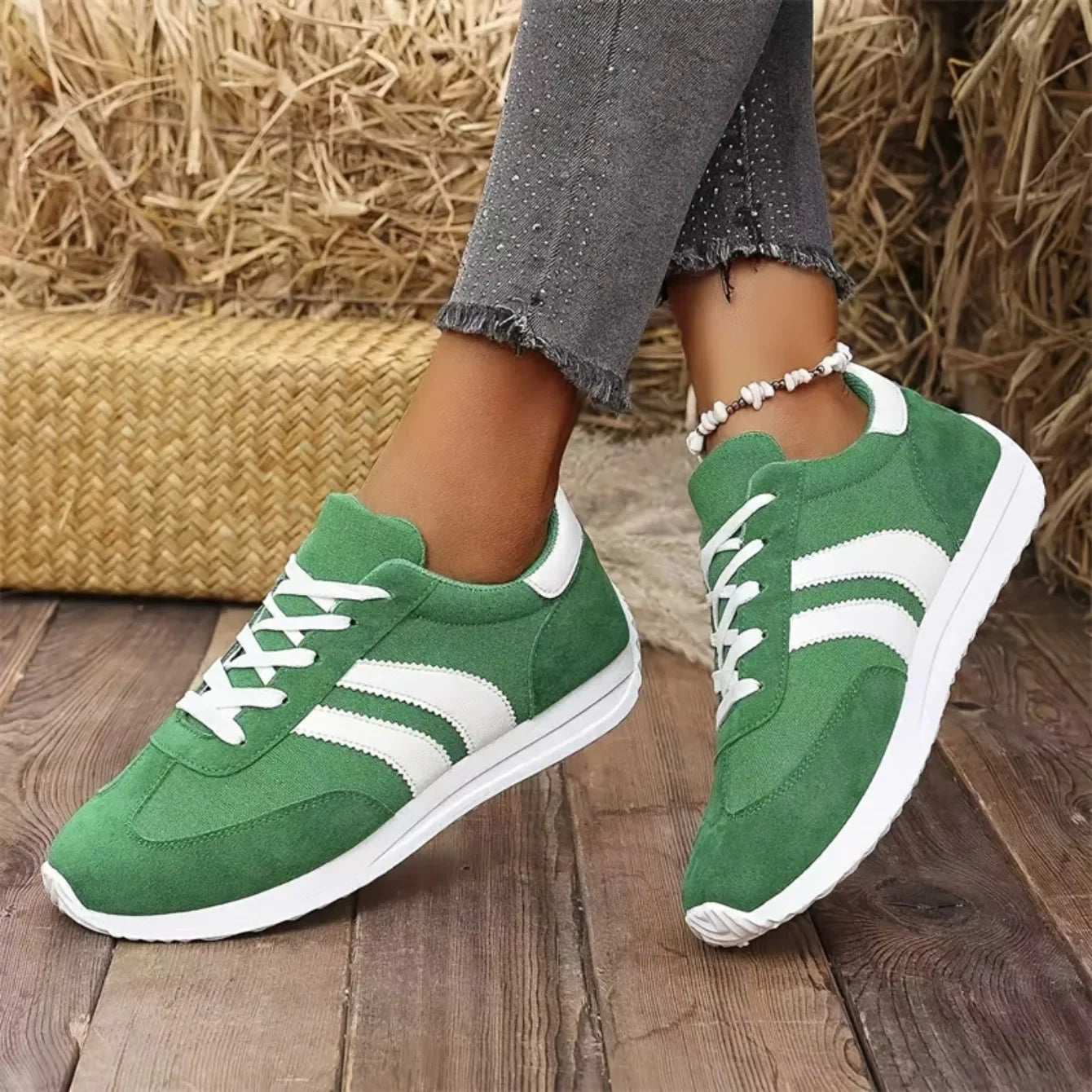 2025 Spring Women’s Sneakers – Comfortable, Versatile Flat Casual Lace-Up Sports Shoes, Plus Size