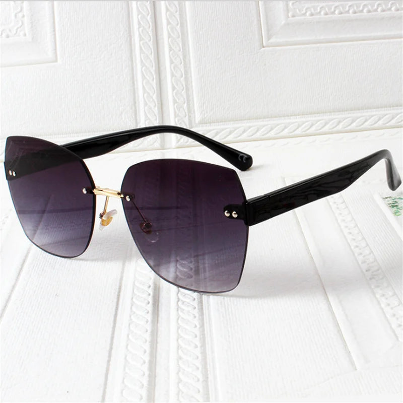 RBB Women's Rimless Vintage Sunglasses – Irregular Gradient UV400 Fashion Eyewear (Green)