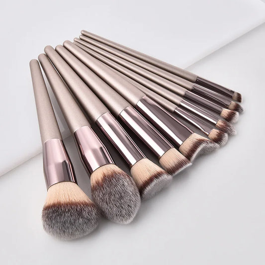 Hot Champagne Makeup Brush Set – Foundation, Blush, Eyeshadow & Blending Tools