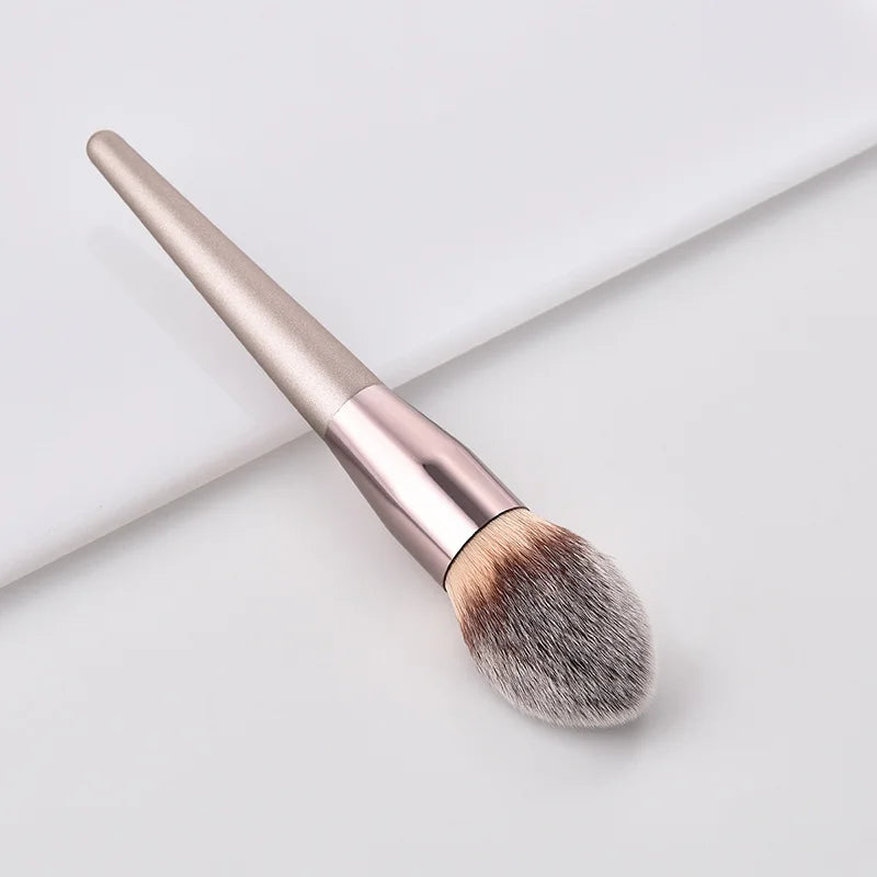 Hot Champagne Makeup Brush Set – Foundation, Blush, Eyeshadow & Blending Tools