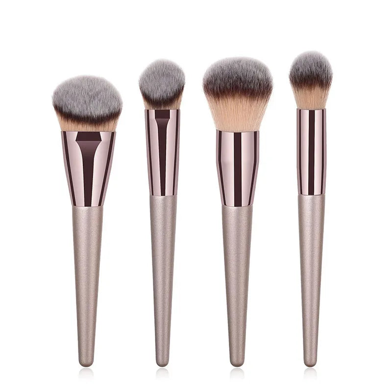 Hot Champagne Makeup Brush Set – Foundation, Blush, Eyeshadow & Blending Tools