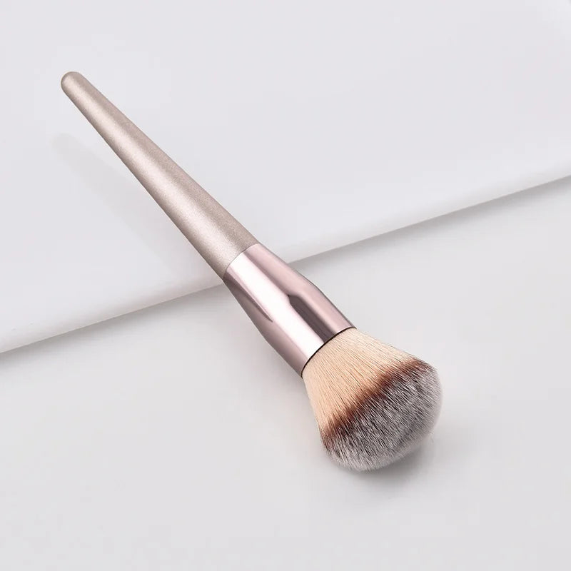Hot Champagne Makeup Brush Set – Foundation, Blush, Eyeshadow & Blending Tools