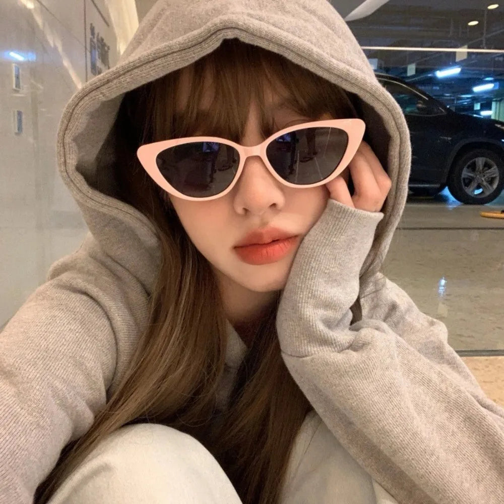 RBB 4PCS Small Cat Eye Sunglasses – Retro Hip-Hop Fashion Eyewear for Women