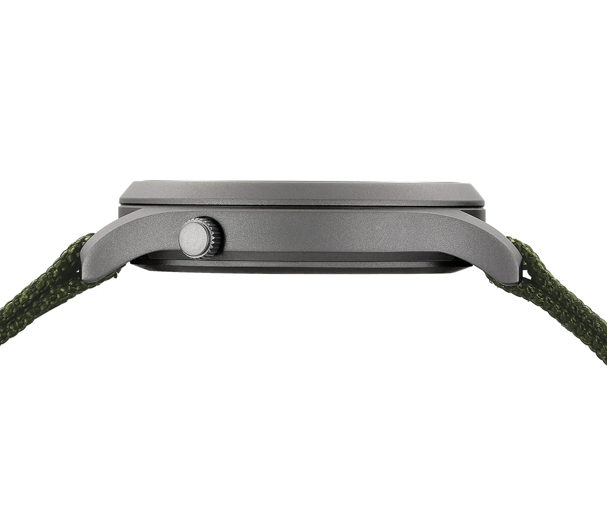 RBB Titanium Field Pilot Watch – Super Luminous Men's Outdoor Quartz Wristwatch with Sapphire Glass (5ATM)