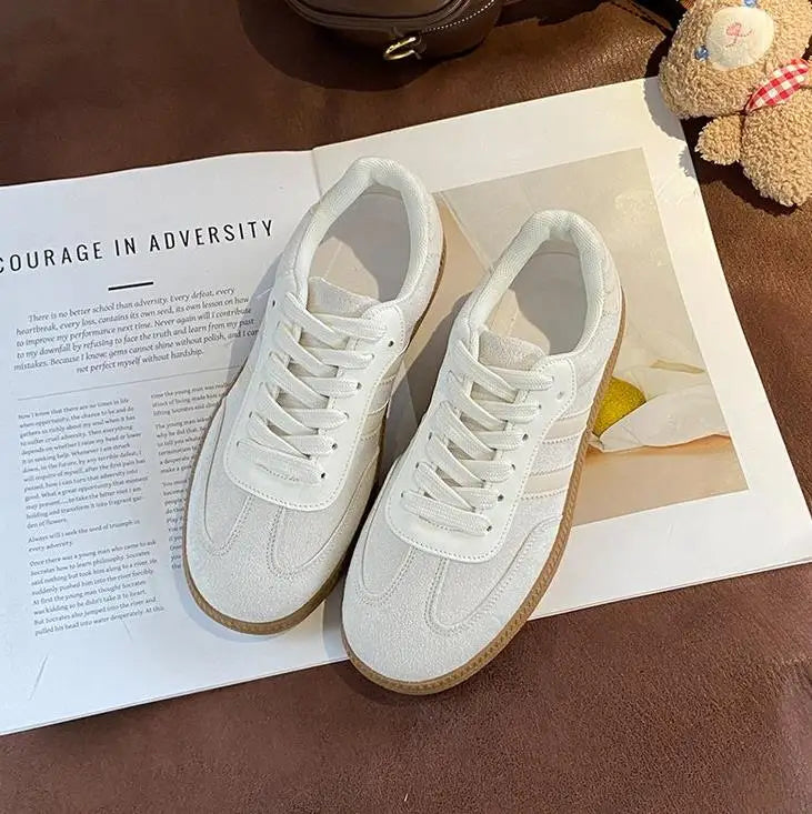 "Women's Lace-Up Vulcanized Sneakers – Casual Outdoor Trainers"