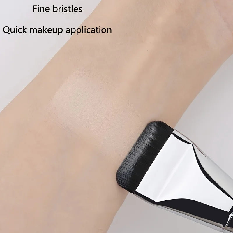 Oval Foundation Brush – Ultra-Fine, Hypoallergenic Contour Tool (1/2 Pcs)