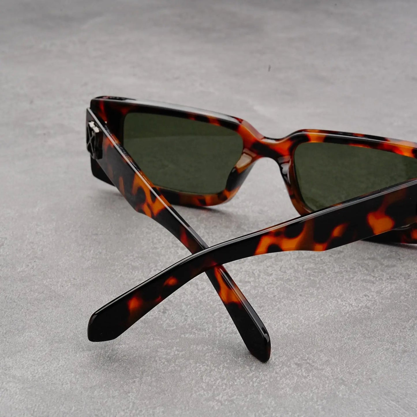 RBB 2025 Fashion Small Square UV400 Sunglasses – Unisex Candy Color High-End Trendy Eyewear