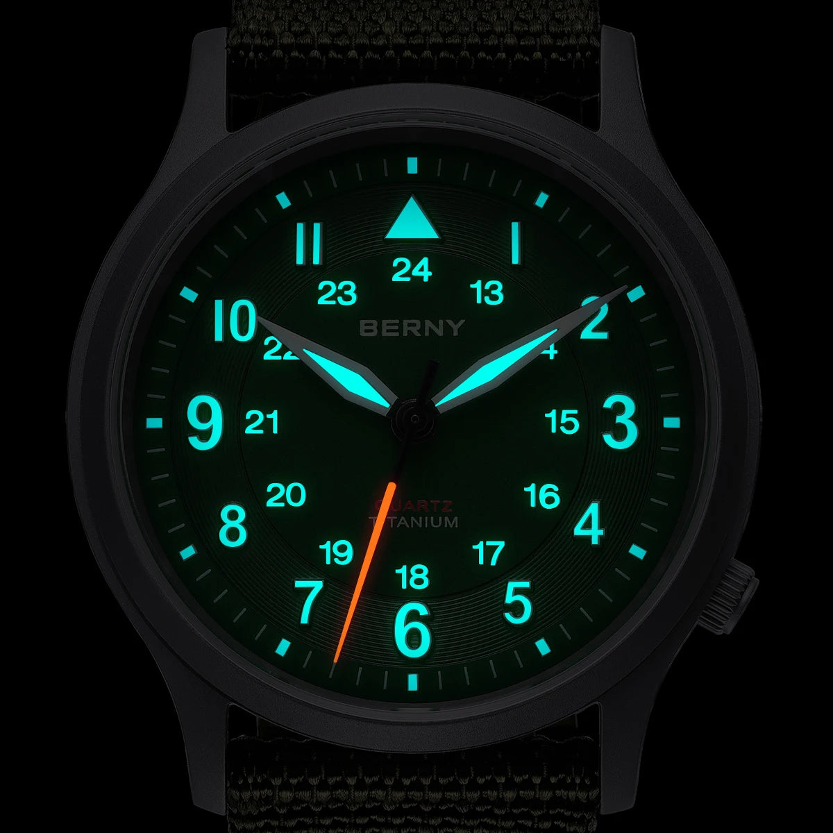 RBB Titanium Field Pilot Watch – Super Luminous Men's Outdoor Quartz Wristwatch with Sapphire Glass (5ATM)