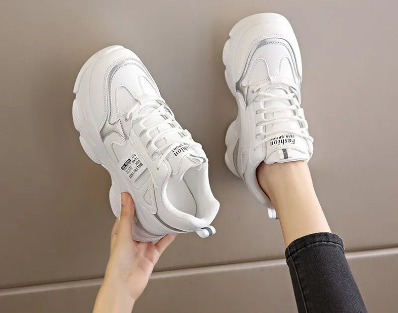 Women’s White Sport Sneakers – Thick Sole, Ultra-Light Platform, Casual & Running Shoes (Spring/Autumn 2025)
