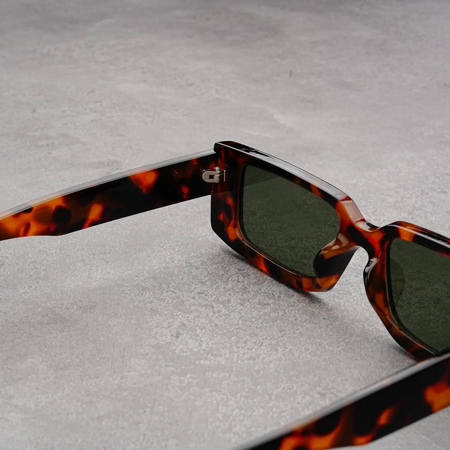 RBB 2025 Fashion Small Square UV400 Sunglasses – Unisex Candy Color High-End Trendy Eyewear