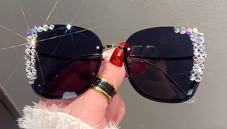 RBB Diamond Fashion Sunglasses for Women | Slim Face Design | RBB Street Style High-Grade Eyewear