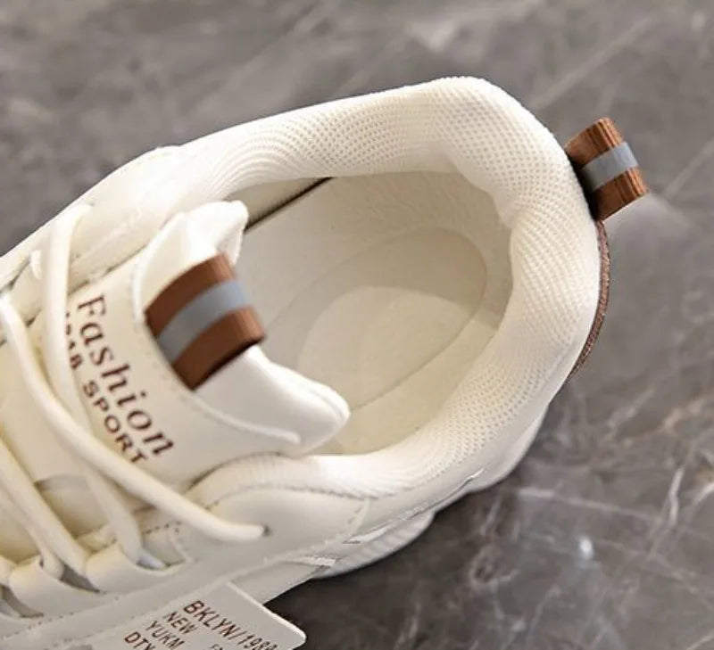Women’s White Sport Sneakers – Thick Sole, Ultra-Light Platform, Casual & Running Shoes (Spring/Autumn 2025)