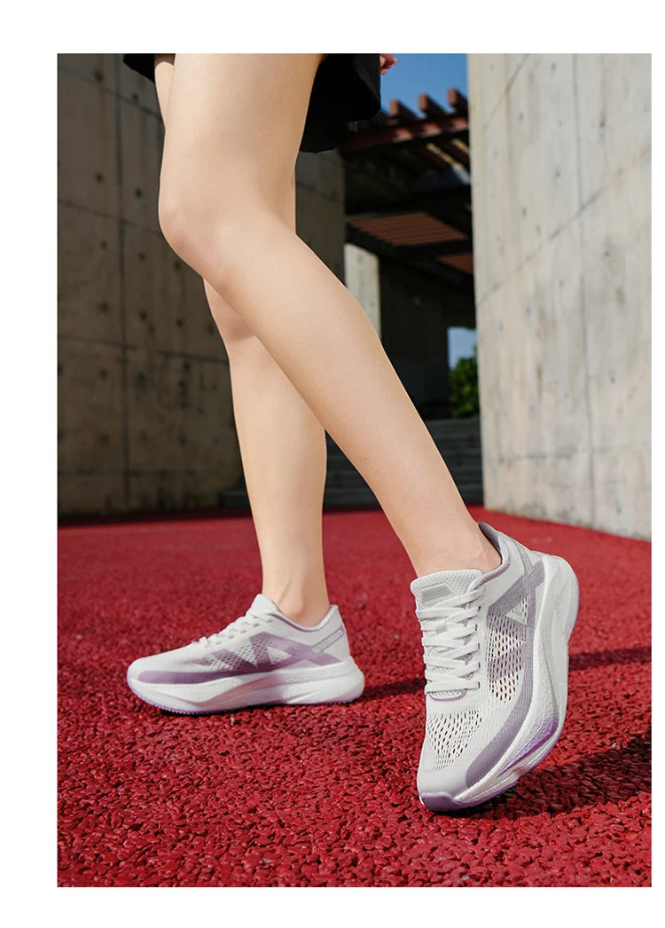 Men’s Race Training Sneakers – Carbon Plate, Pivot Support & Shock Absorption