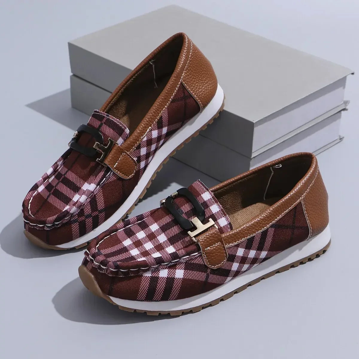 Women’s Plaid Canvas Loafers – Slip-On Casual Non-Slip Walking Shoes