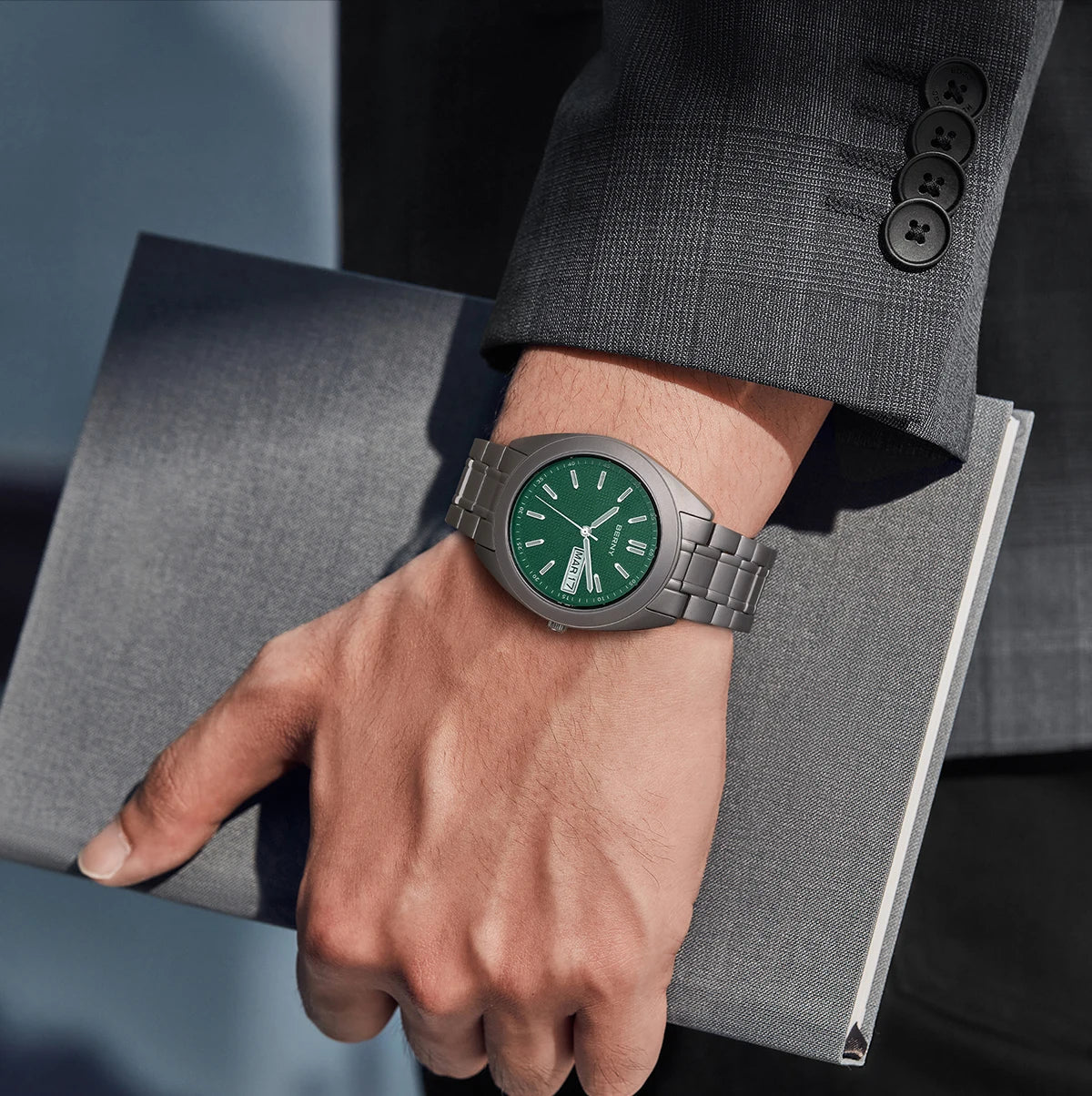 RBB Titanium Men’s Quartz Watch – Date & Week Calendar, Sapphire Crystal, Super Luminous, 38mm, 10ATM Waterproof