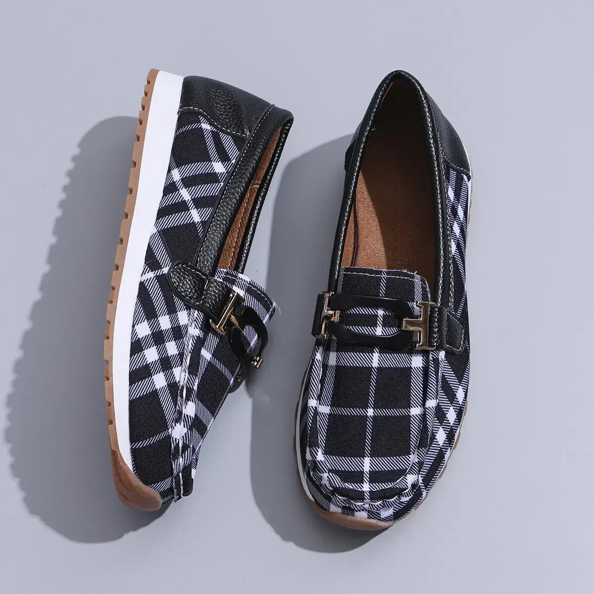 Women’s Plaid Canvas Loafers – Slip-On Casual Non-Slip Walking Shoes