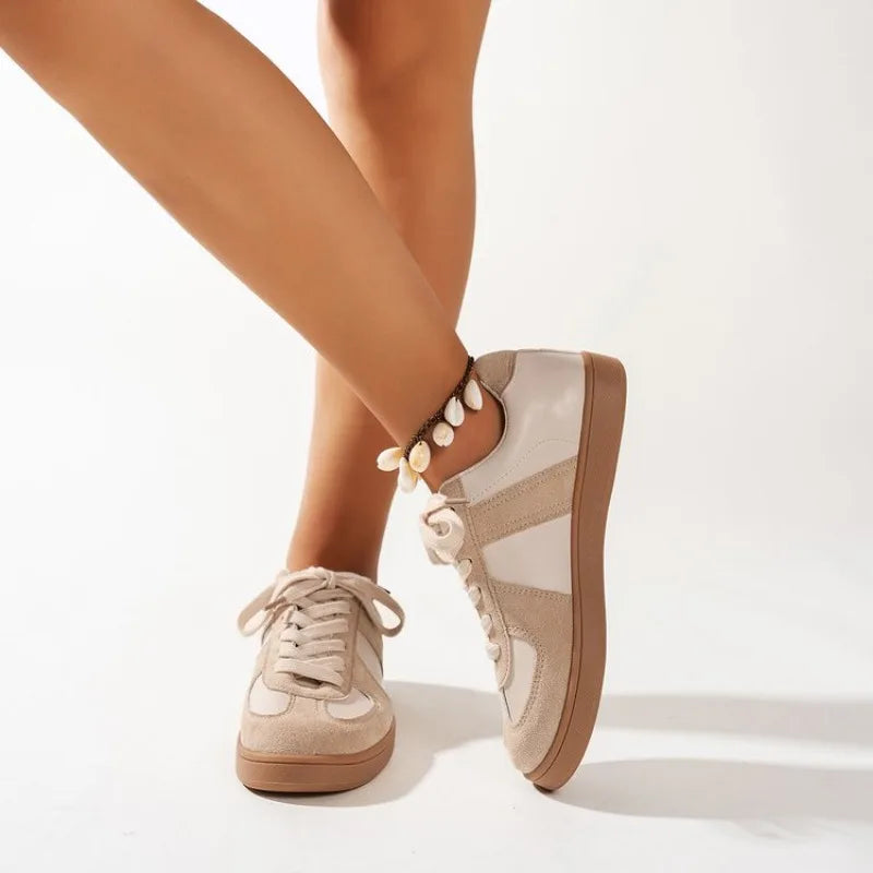 Women's Retro Patchwork Sneakers – Casual Lace-Up Flats