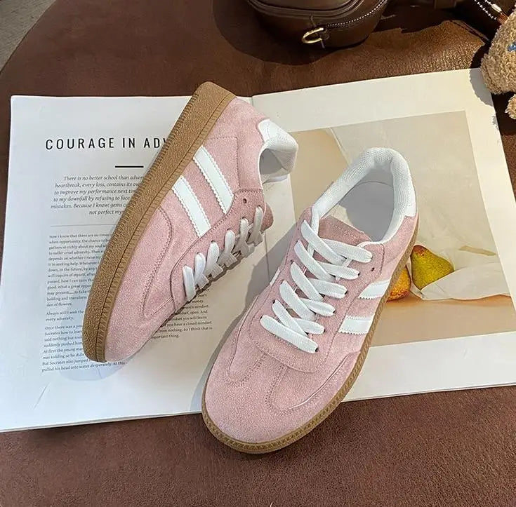 "Women's Lace-Up Vulcanized Sneakers – Casual Outdoor Trainers"