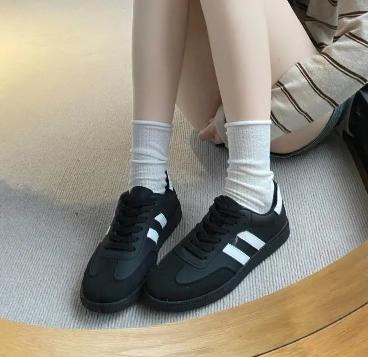 "Women's Lace-Up Vulcanized Sneakers – Casual Outdoor Trainers"