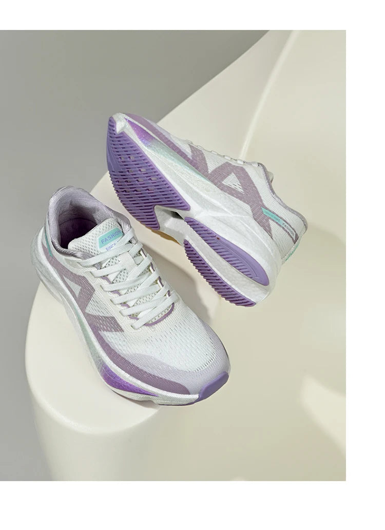 Men’s Race Training Sneakers – Carbon Plate, Pivot Support & Shock Absorption