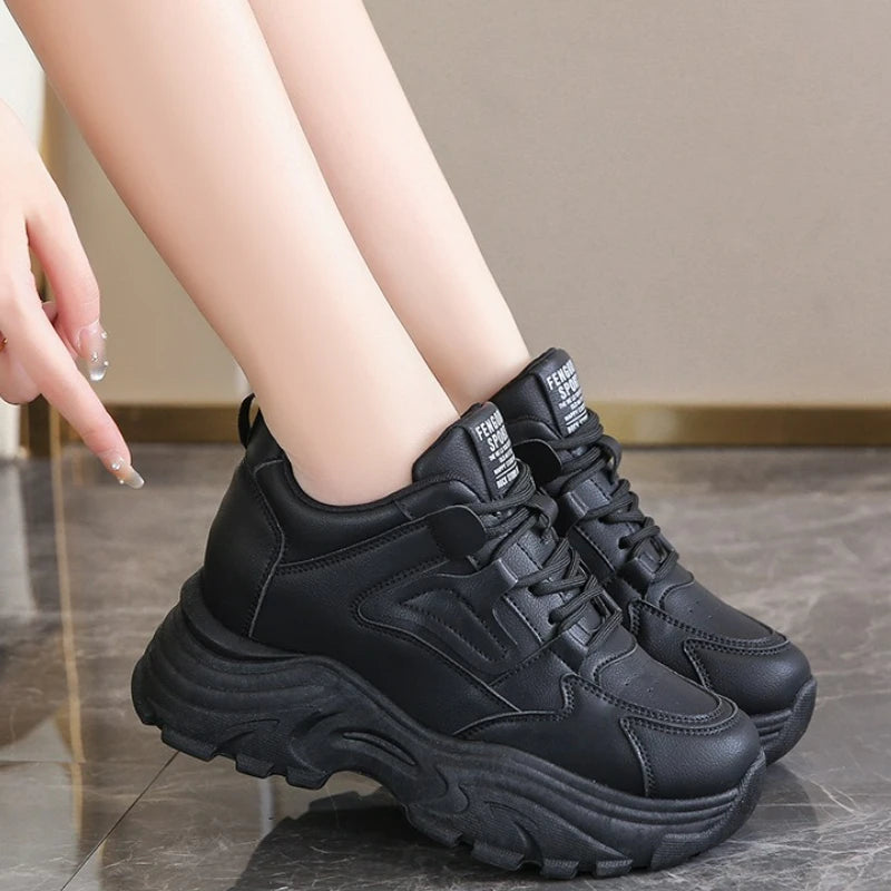 2025 Women’s White PU Leather Platform Sneakers — Lace-Up Thick Sole Casual Vulcanized Shoes