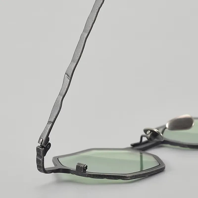 RBB Black Steampunk Retro Polygonal Pure Titanium Sunglasses – UV400 Protection for Men & Women