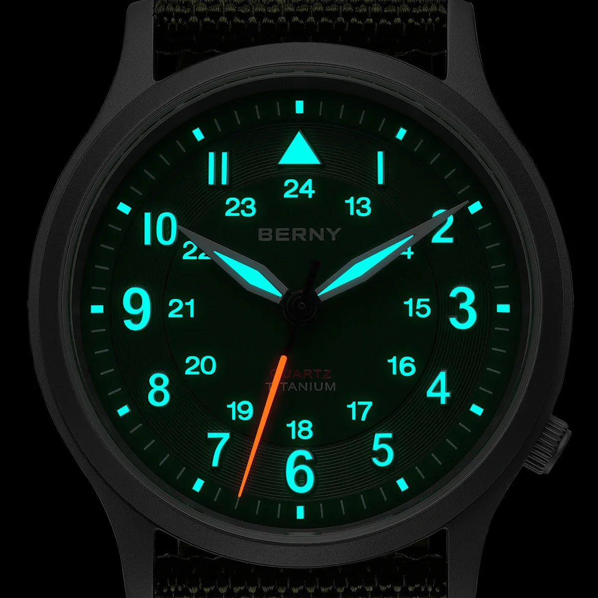 RBB Titanium Field Pilot Watch – Super Luminous Men's Outdoor Quartz Wristwatch with Sapphire Glass (5ATM)