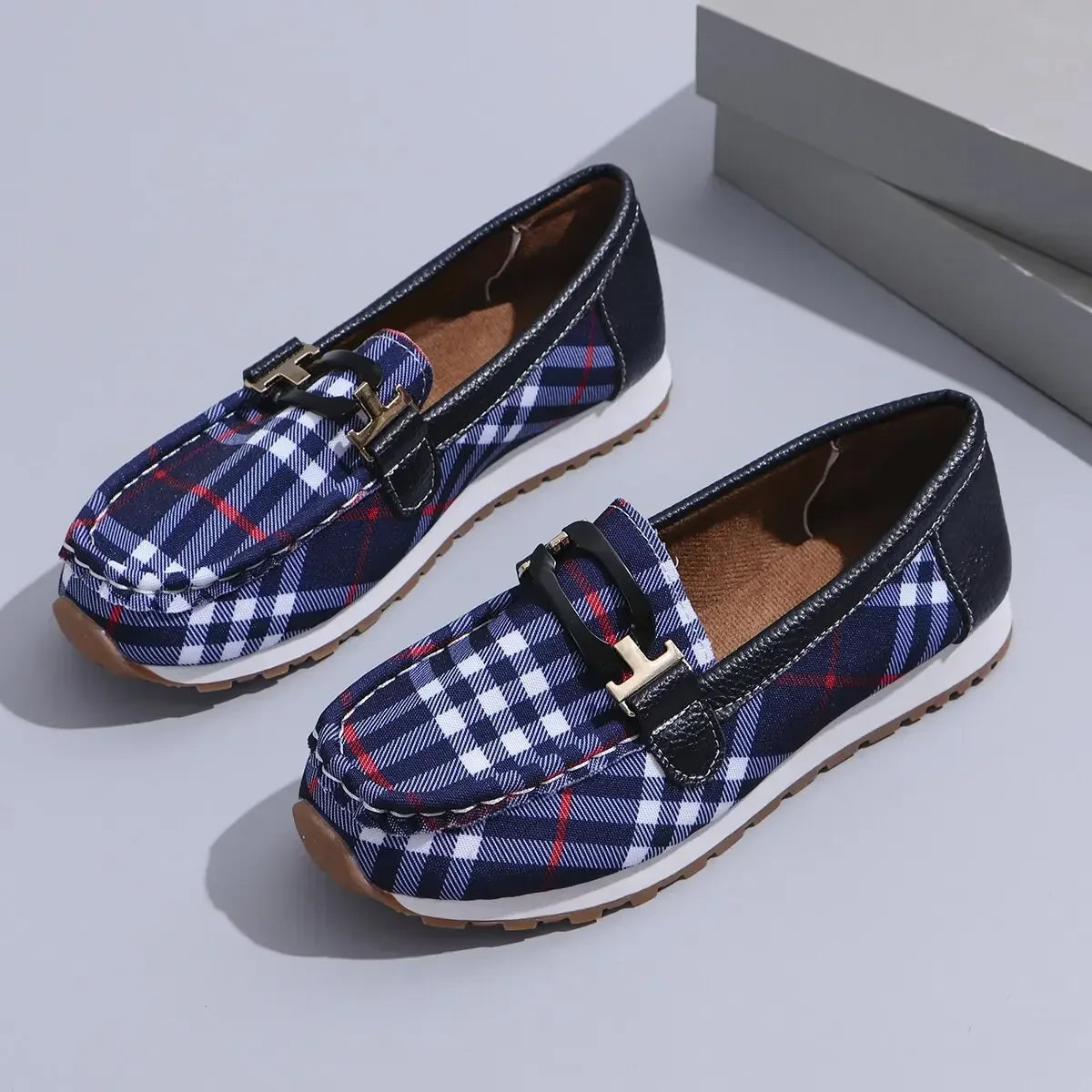 Women’s Plaid Canvas Loafers – Slip-On Casual Non-Slip Walking Shoes
