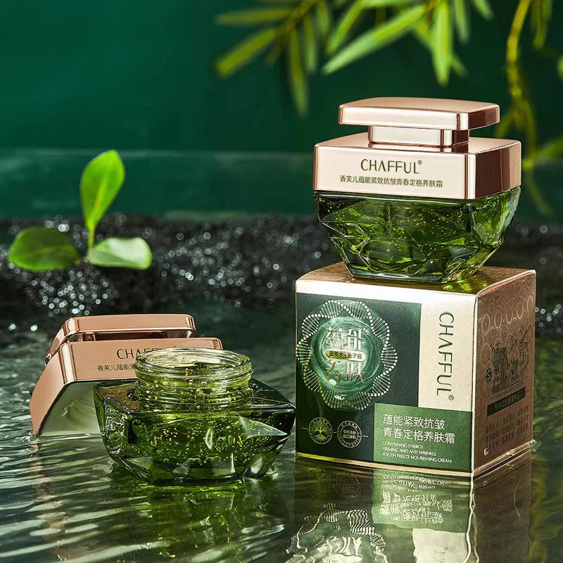 Revitalizing Korean Face Cream – Lifting, Brightening & Moisturizing