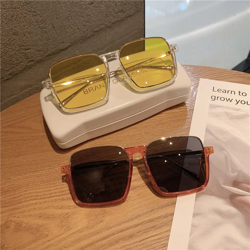 RBB 2024 Vintage Women's Fashion Sunglasses – Luxury Metal Square Frame with UV400 Pink Gradient Lenses