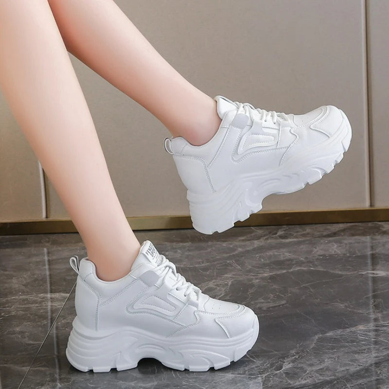 2025 Women’s White PU Leather Platform Sneakers — Lace-Up Thick Sole Casual Vulcanized Shoes