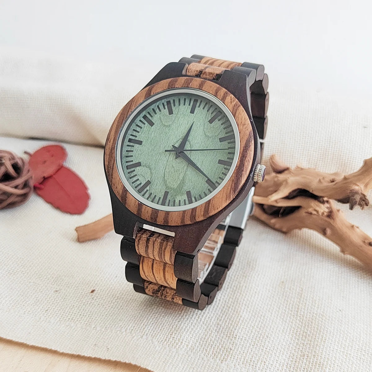 RBB Personalized Wooden Quartz Watch – Unisex Leather Strap, Custom Engraving, Gift-Ready