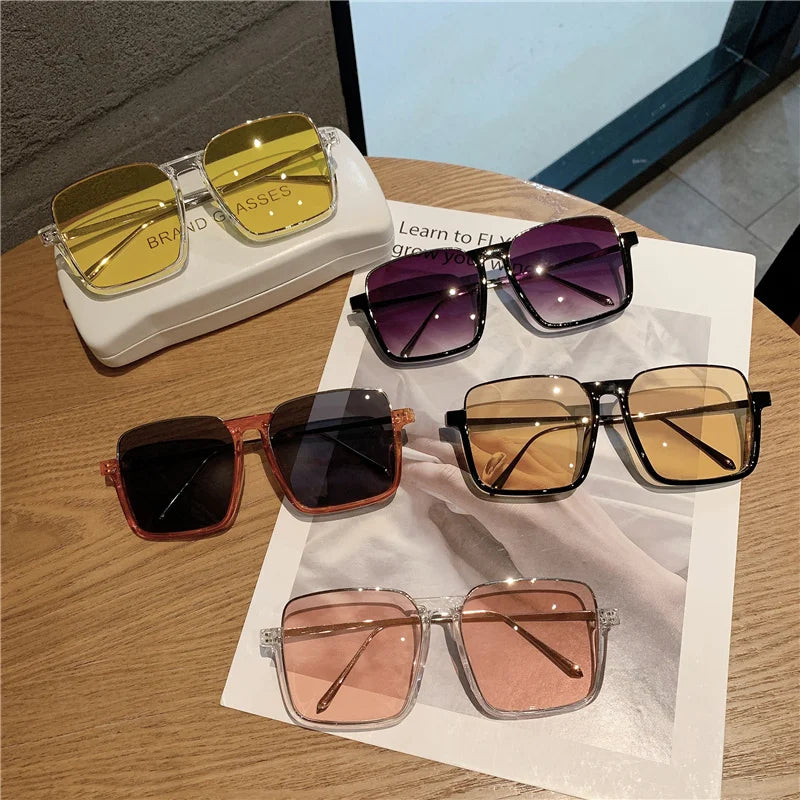 RBB 2024 Vintage Women's Fashion Sunglasses – Luxury Metal Square Frame with UV400 Pink Gradient Lenses