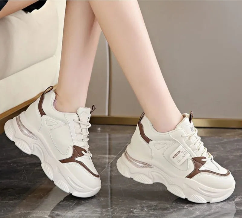 Women’s White Sport Sneakers – Thick Sole, Ultra-Light Platform, Casual & Running Shoes (Spring/Autumn 2025)