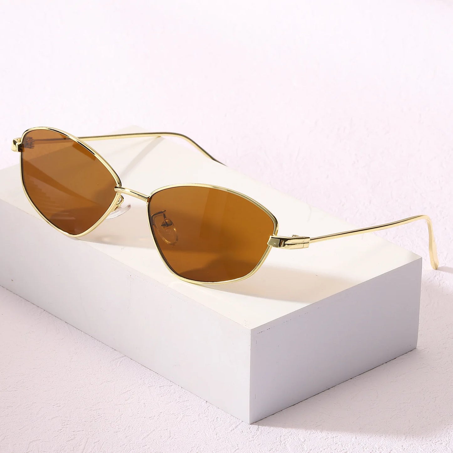 RBB Metal Cat-Eye Small Frame Sunglasses – Stylish & Versatile Alloy Sunnies