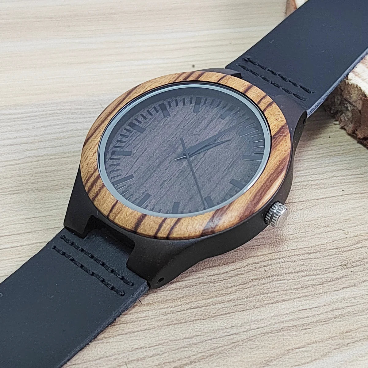 RBB Personalized Wooden Quartz Watch – Unisex Leather Strap, Custom Engraving, Gift-Ready