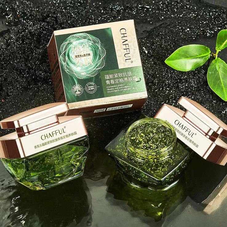 Revitalizing Korean Face Cream – Lifting, Brightening & Moisturizing