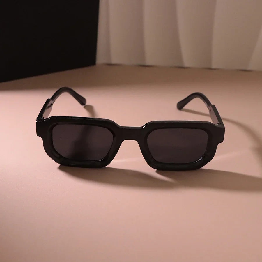 RBB New Luxurious Rectangle Sunglasses – Unisex Designer Casual Outdoor Eyewear