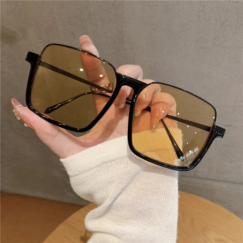 RBB 2024 Vintage Women's Fashion Sunglasses – Luxury Metal Square Frame with UV400 Pink Gradient Lenses