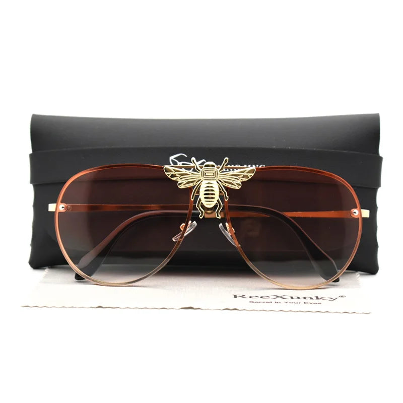 RBB Luxury Classic Bee Vintage Pilot Sunglasses — Stylish retro design with gradient, anti-reflective lenses. Unisex and UV400 protected for everyday wear.