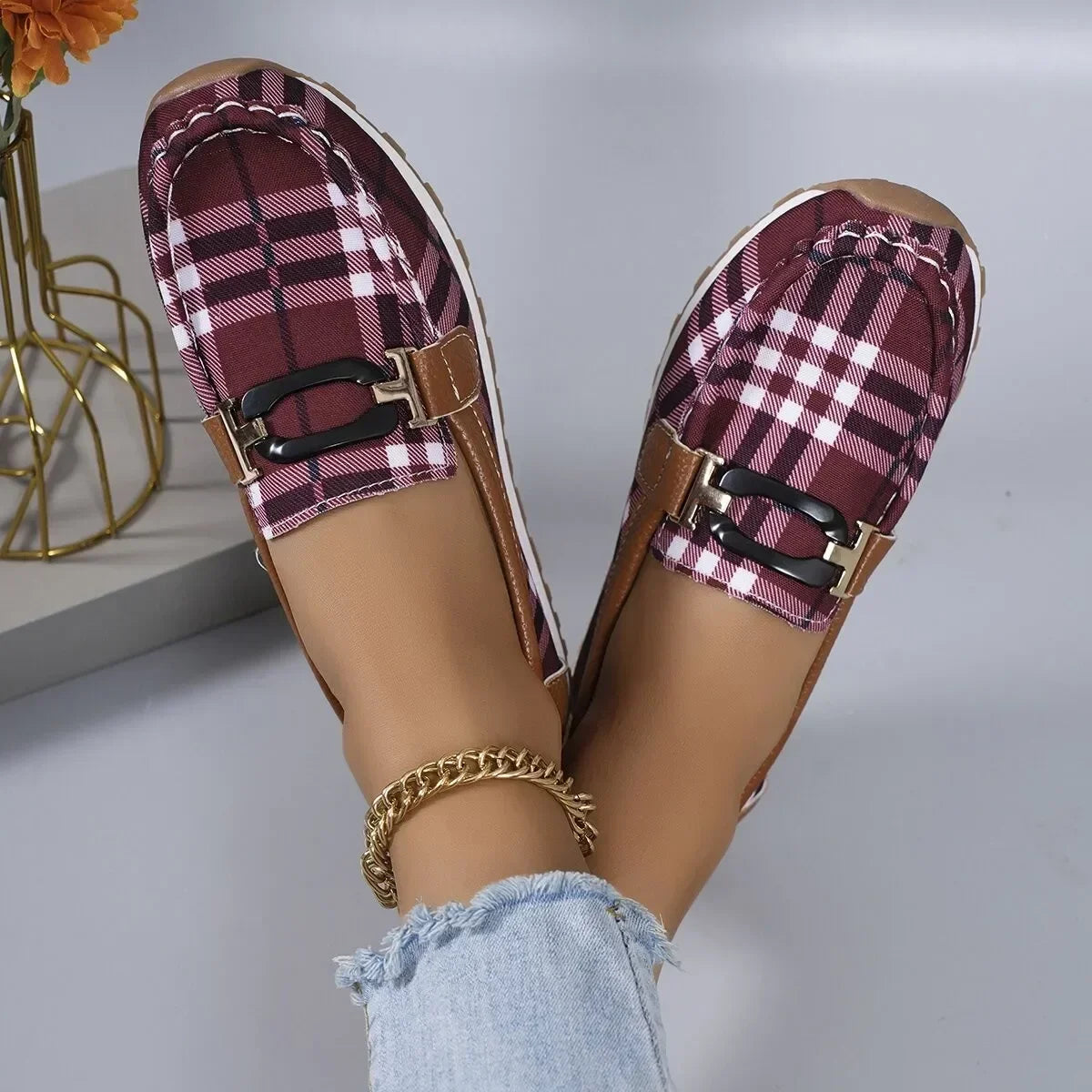 Women’s Plaid Canvas Loafers – Slip-On Casual Non-Slip Walking Shoes