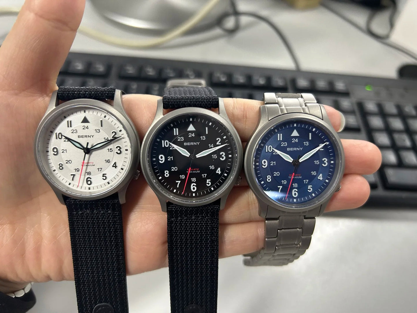 RBB Titanium Field Pilot Watch – Super Luminous Men's Outdoor Quartz Wristwatch with Sapphire Glass (5ATM)