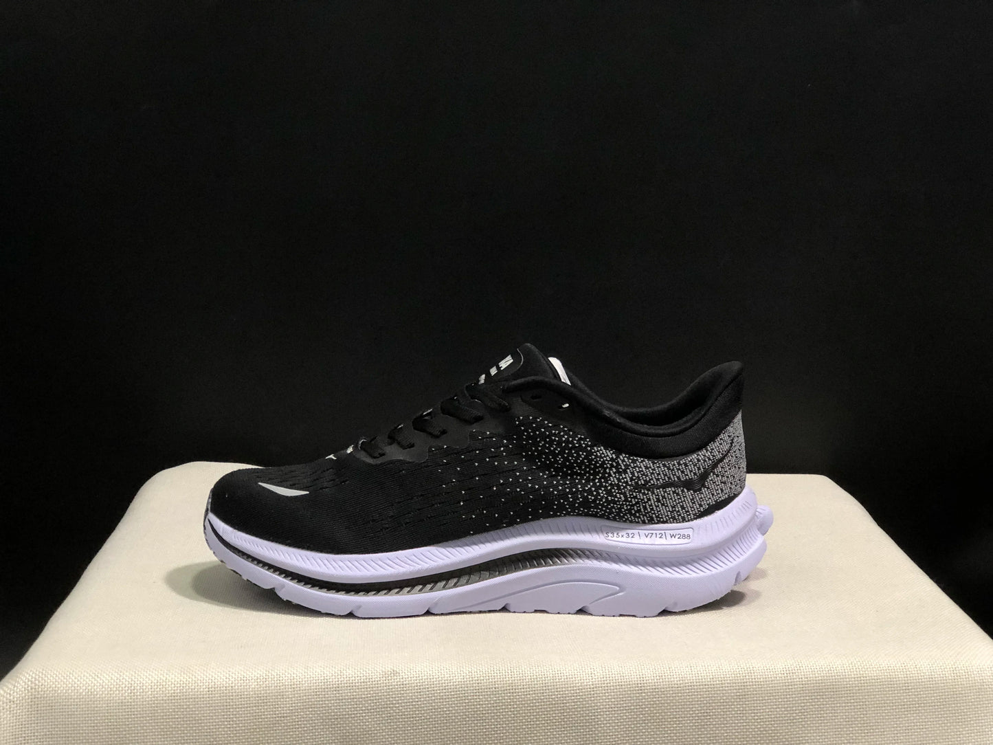 RBB Kawana-Inspired Men’s Running Sneakers – Lightweight Breathable Canvas Sports Shoes