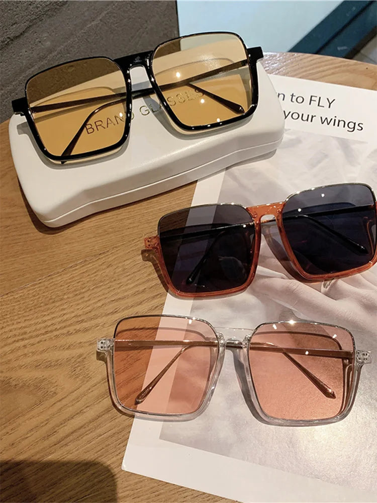 RBB 2024 Vintage Women's Fashion Sunglasses – Luxury Metal Square Frame with UV400 Pink Gradient Lenses