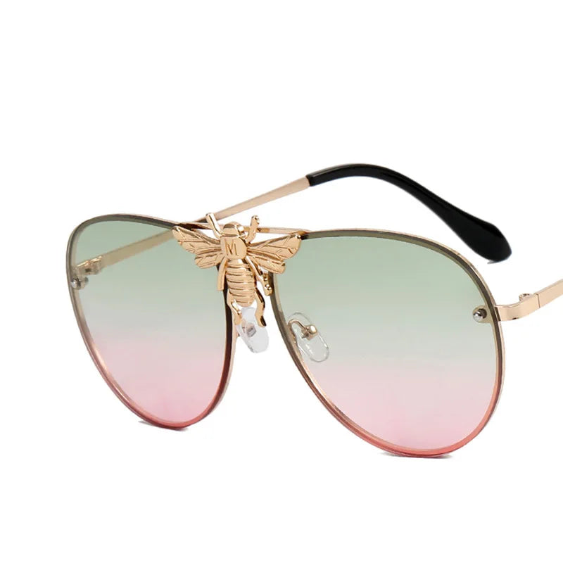 RBB Luxury Classic Bee Vintage Pilot Sunglasses — Stylish retro design with gradient, anti-reflective lenses. Unisex and UV400 protected for everyday wear.