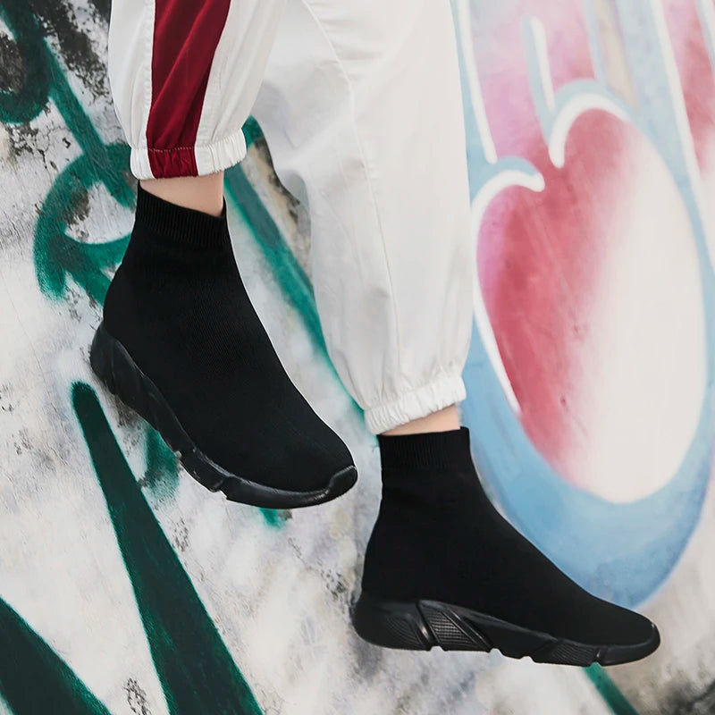 Classic Black High-Top Running Sneakers – Lightweight Slip-On Trainers for Men & Women