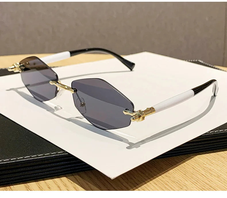 RBB Small Rhombus Gradient Sunglasses – Stripe Print Legs, Unisex Hip Hop Driving Shades