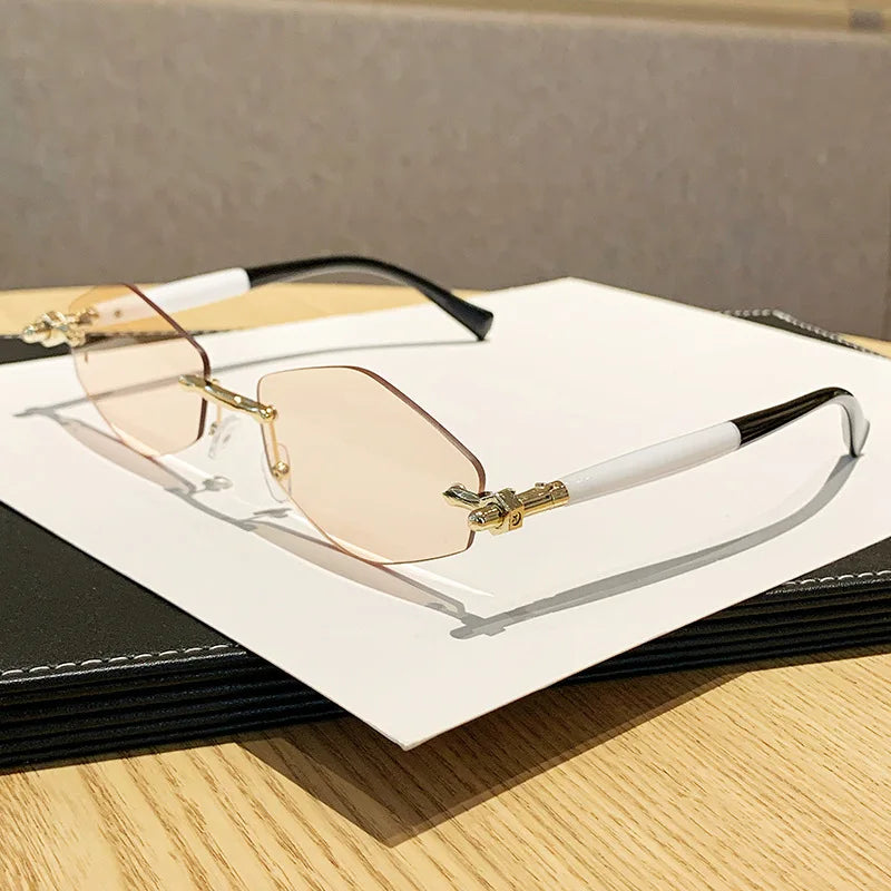 RBB Small Rhombus Gradient Sunglasses – Stripe Print Legs, Unisex Hip Hop Driving Shades