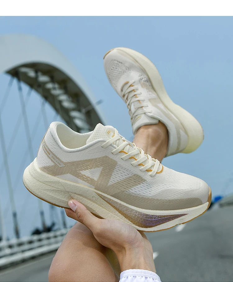 Men’s Race Training Sneakers – Carbon Plate, Pivot Support & Shock Absorption